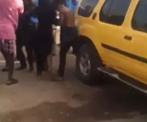 [Watch] Lagos Commercial S*x Workers And Clients Fight Dirty Over Money